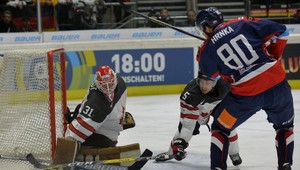 Nemecký pohár: Dravecký rozhodol o víťazstve nad Kanadou v nájazdoch
