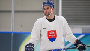 Slovanista TAKÁČ vypadol z reprezentačnej zostavy, nahradí ho LACKA z Nitry