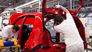 Sme drahší ako všetci naši susedia. Pokiaľ ide o hodinovú cenu práce