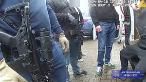 Londýnsky súd poslal podpaľača s väzbami na Wagnerovu skupinu na 17 rokov za mreže