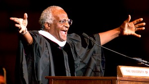 Vo veku 90 rokov zomrel bojovník proti apartheidu a nositeľ Nobelovej ceny Desmond Tutu