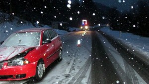 Žena (†43) utekala cez cestu, zachytilo ju auto!