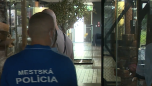 Do systematického boja proti antisemitizmu, rasizmu a xenofóbie sa zapojili prví mestskí policajti