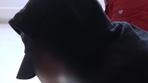 Chorobná láska: Priateľku pod hrozbou násilia nútil, aby neukončila vzťah