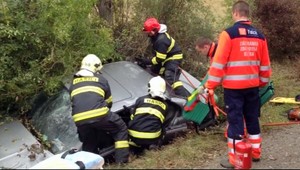 Kto šoféroval havarované auto? Muž nafúkal 2,81 promile, ale on vraj nie