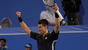 Djokovič takmer bez boja, Sock vyradil šampióna 2014 Čiliča