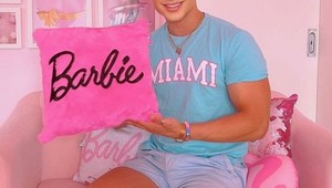 Podstúpil vyše 80 zákrokov a vylepšení, aby vyzeral ako Ken: Čo poviete, podarilo sa mu TO?