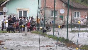 FOTO: V osade na východe Slovenska vyčíňali vandali. Zdevastovali ihrisko za 40-tisíc eur