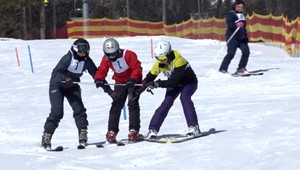 Unikátna skiterapia. V Tatrách deti s postihnutím prekonávali svoje limity