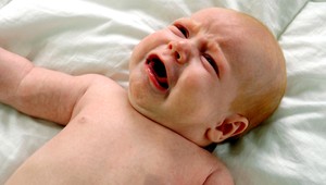 Bábätko zo záchodovej rúry si prisvojili starí rodičia