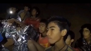 Príbeh záchrany chlapcov z jaskyne poputuje na filmové plátna