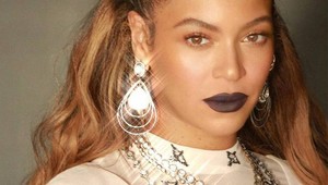 Beyoncé zažiarila ako jarná víla: V takýchto šatách ste ju ešte nevideli