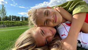 Dve svadby naraz?! Starší synovia Beckhamovcov sú v tom až po uši!