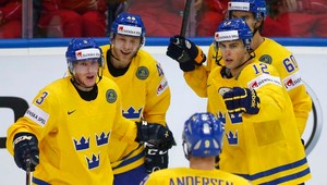 Slováci proti Švédom bez troch útočníkov, Švarný otázny