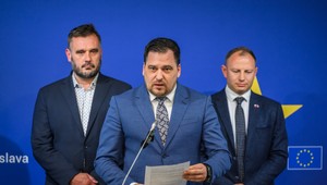 Europoslanec Zdechovský: Sledovali ma slovenské tajné služby