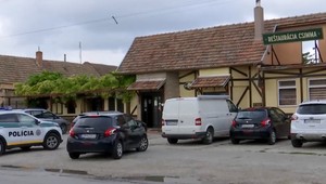 Dráma na juhu Slovenska. Ozbrojení lupiči prepadli a zviazali majiteľov reštaurácie