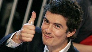 TAKTO po rozchode trpí Bloom. Orlando, ty si ale pekný kvietok!