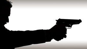 Po dôchodcovi na bicykli niekto strieľal, obviňuje suseda