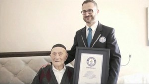 Zomrel najstarší muž planéty