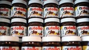 Výrobca Nutelly sa bráni proti tvrdeniam, že produkt obchody sťahujú