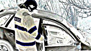 Akrobacia na zľadovatelej ceste skončila takmer tragédiou