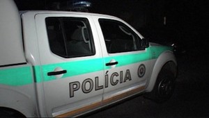 Nechcela jej dať dom, tak dobodala troch ľudí