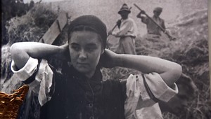 Volebné právo žien berieme ako úplnú samozrejmosť. Naše prastaré mamy ale za to dlho bojovali