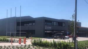 Nové ohnisko nákazy koronavírusom je v Sládkovičove. V známej firme vyrábajúcej bagety potvrdili 21 prípadov