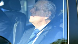 Po autonehode kritizovala princa Philipa, dostala zákaz šoférovania