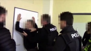 NAKA rieši kuriózny prípad korupcie. Pár stoviek eur malo vykúpiť syna z nehody