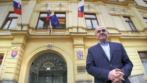 Lunter na zastupiteľstve vymenil celé predstavenstvo aj dozornú radu regionálnej správy ciest