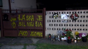 Ráno vo Veľkej Mači: Kedy bude stáť pamätník Jána Kuciaka a Martiny Kušnírovej?