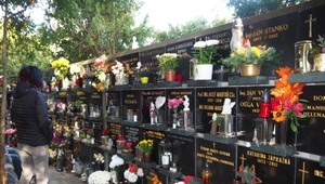 Na Dušičky spomíname aj na slovenské legendy. Ich pamiatku si uctili tisíce ľudí