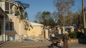 920. deň na Ukrajine: Ruský útok v Charkove si vyžiadal sedem mŕtvych vrátane dieťaťa a 77 zranených