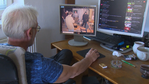 Čech vyrábal pervitín v Egypte, v miestnom väzení mu hrozí trest smrti. Jeho otec prosí o pomoc