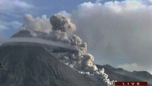 VIDEO: Prebudená sopka Merapi opäť explodovala