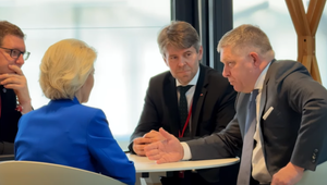 Politológ vysvetľuje návrat Európy k jadru. Korčok kritizuje výsledok Ficovej cesty zo samitu