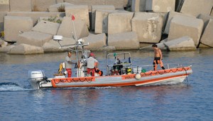 Záchranári našli telá piatich zo šiestich ľudí, ktorí boli nezvestní po potopení luxusnej superjachty