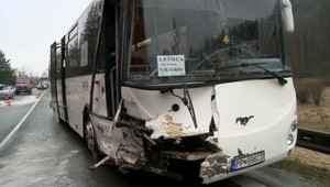 Pri Levoči havaroval autobus plný cestujúcich