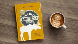 Antiturista od stand-up komika vás rozhodne pobaví!