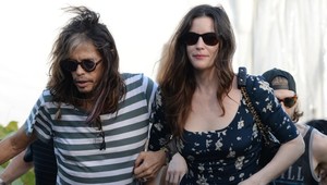 Steven Tyler sa teší z druhého vnuka, so slávnou dcérou bol v pôrodnici