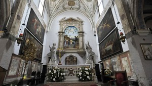 Dcérka (6) sa modlila v kostole, mamičku jej zatiaľ zrazil vlak...