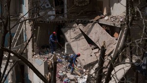 1238. deň na Ukrajine: Rusi počas noci ostreľovali ukrajinské mesto a zranili dvoch ľudí