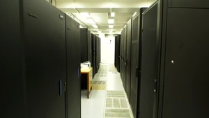 NAKA zadržala štyri podozrivé osoby z vládnej agentúry. Govnet bol rizikový, tvrdí Pellegrini