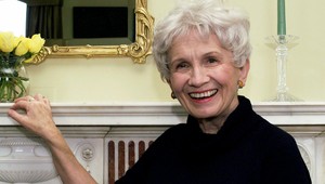 Nobelovu cenu za literatúru získala Kanaďanka Munroová