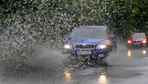 SHMÚ varuje. Výstraha pred silnými dažďami platí pre viaceré časti Slovenska