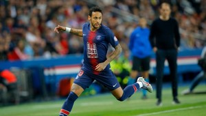 Sestra alebo futbal? Neymar so zaujímavou štatistikou