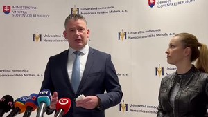 Smer chce opäť odvolávať ministra Mikulca. Je to normálny gauner, tvrdí Fico