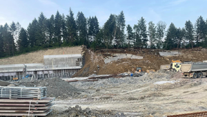 Obrovský zosuv svahu v Handlovej: Mesto vyhlásilo mimoriadnu situáciu