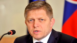 Fico: S migrantmi môže prísť na Slovensko aj terorizmus